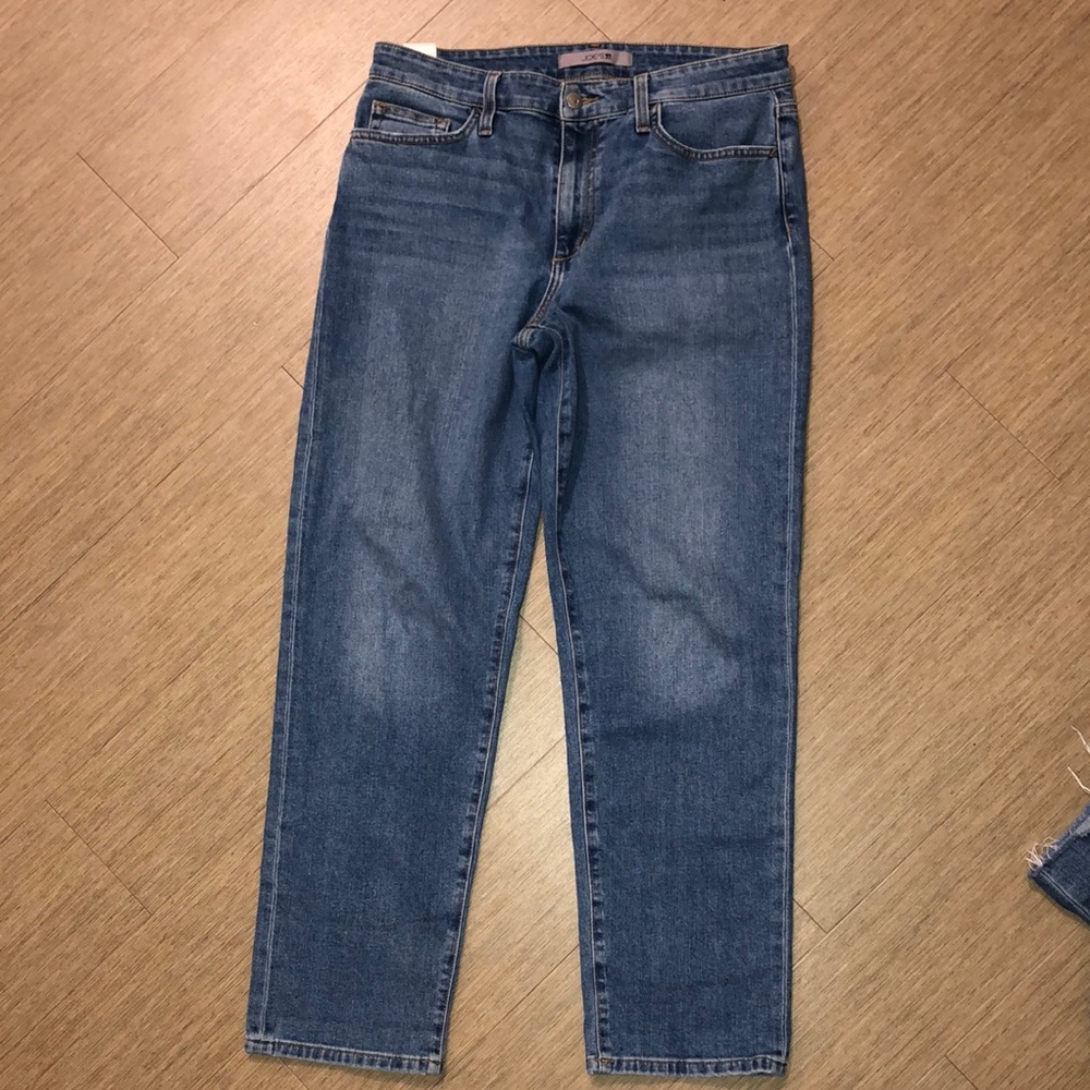 Joe's Jeans Medium Wash Skinny Denim two pants same brand different style. - Picture 2 of 13